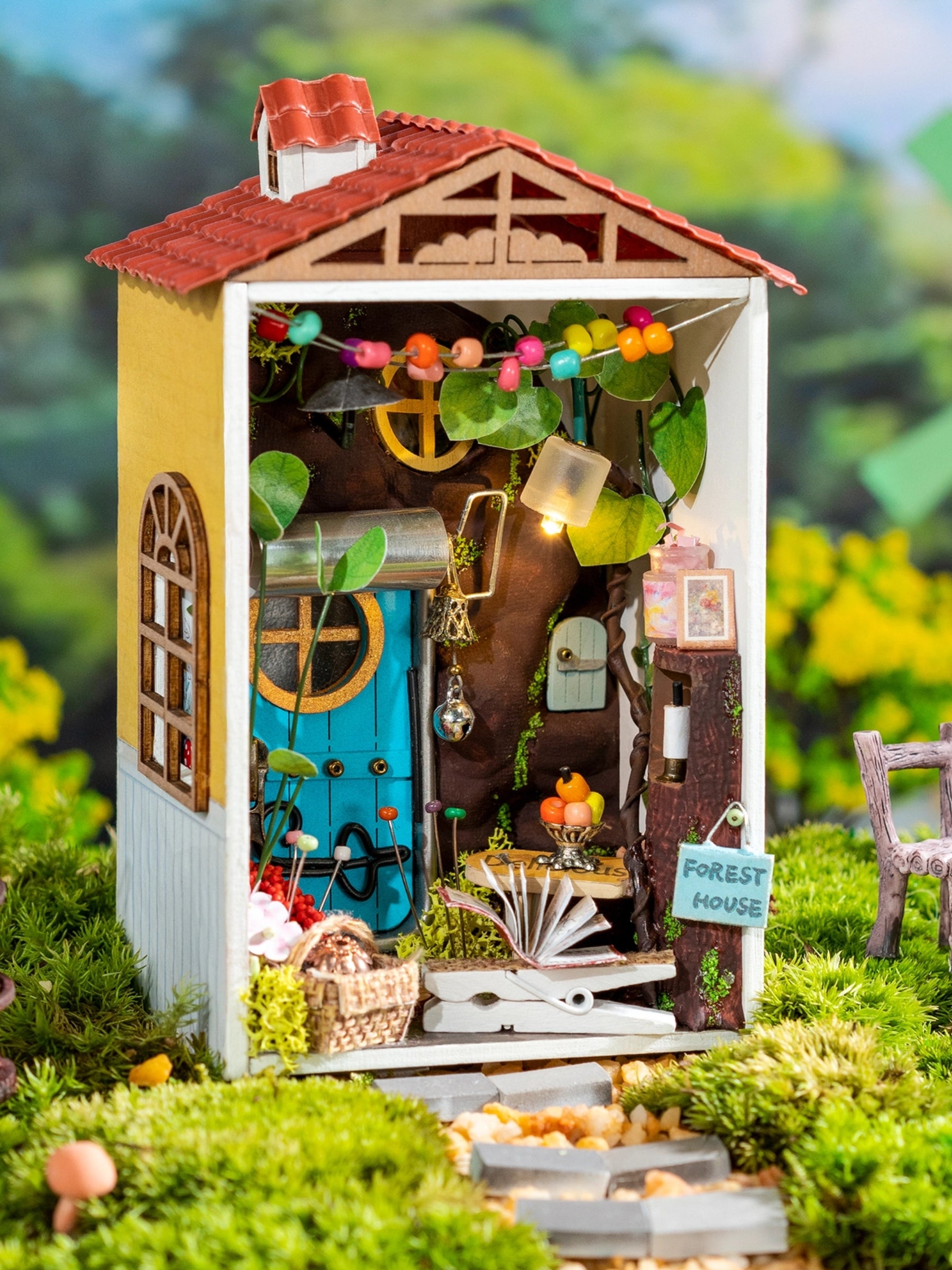 Book Nook DIY Miniature Kit – The Borrowed Garden