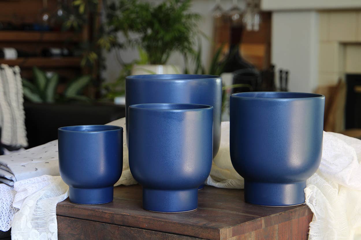 Classic Blue Planter Pot 6.5" x 7.5"